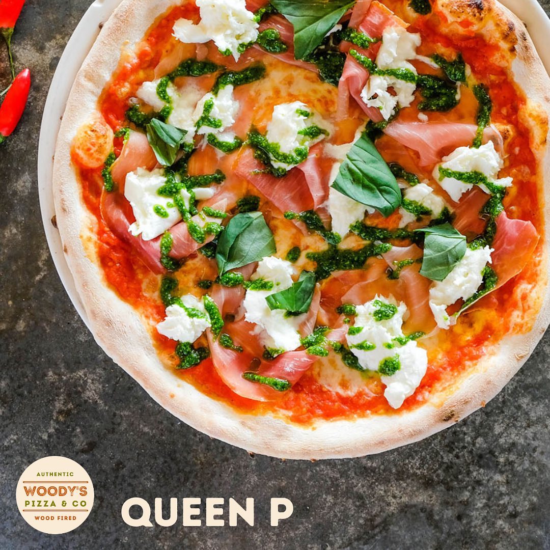 Gallery Woody's Pizza & Co